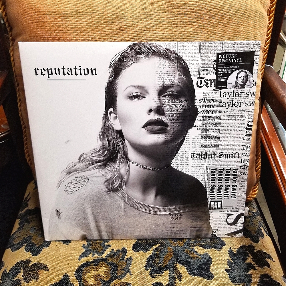 Brand New and Sealed Taylor Swift Reputation Picture Disc Vinyl